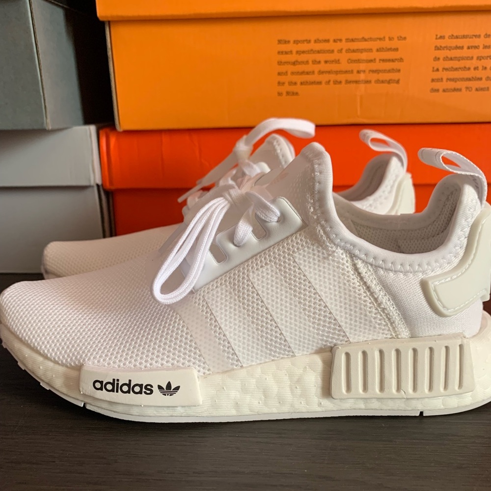 ❌SOLD❌ Adidas NMD_R1